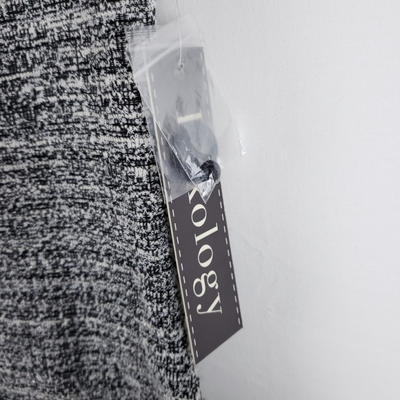 Luxology Dress - Picture 6 of 8